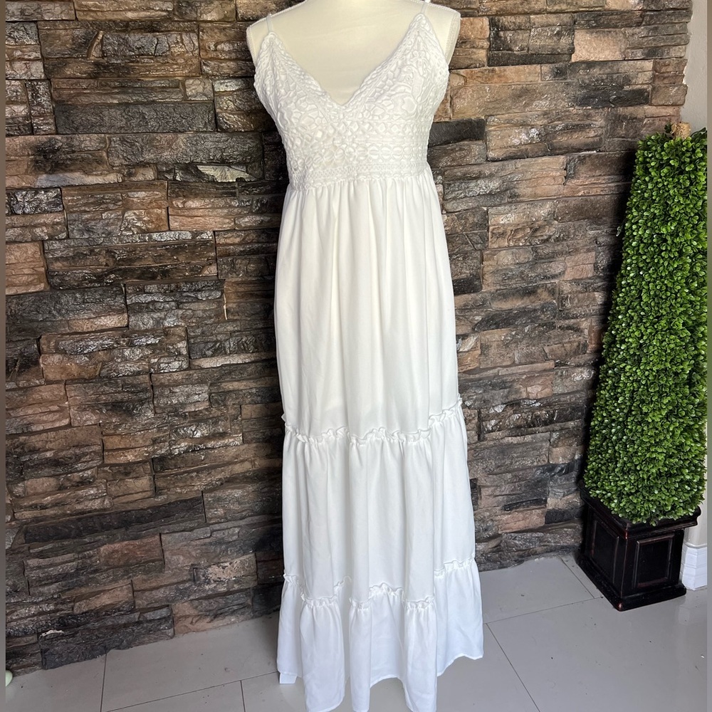 Say What? White Tiered Maxi Sundress Scoop Neck Sleeveless - Picture 1 of 13